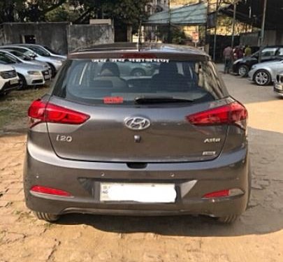 2016 Hyundai Elite i20 MT for sale at low price in Kolkata