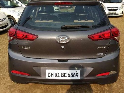 Used Hyundai i20 Asta 1.4 CRDi 2015 MT for sale in Chandigarh 