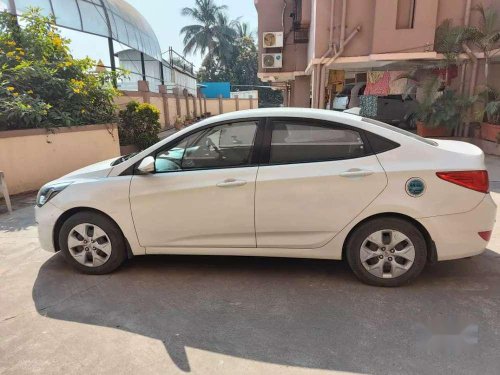 Used 2015 Hyundai Verna CRDi MT for sale in Daman 