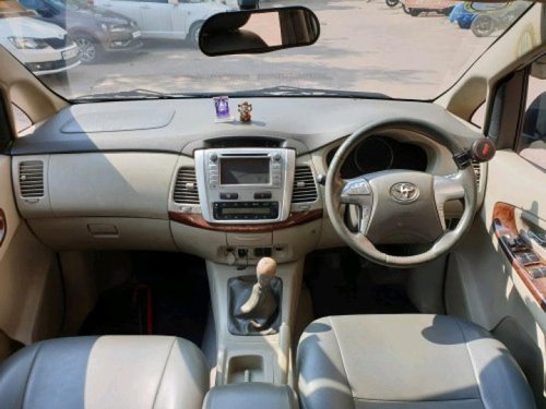 Used 2013 Toyota Innova 2.5 VX 8 STR MT for sale in Mumbai