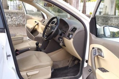 Volkswagen Vento 1.6 Highline 2017 MT For sale in Pune