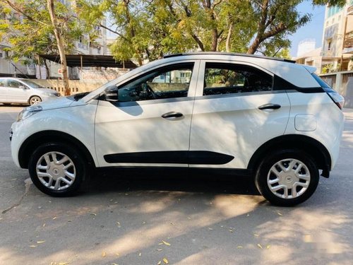 Tata Nexon 1.2 Revotron XM MT 2018 in Ahmedabad