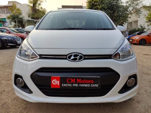 Hyundai i10 2016 Magna AT for sale in Ahmedabad