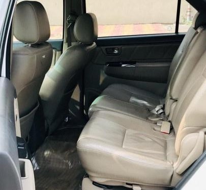 Used 2013 Toyota Fortuner 4x2 AT car at low price in New Delhi