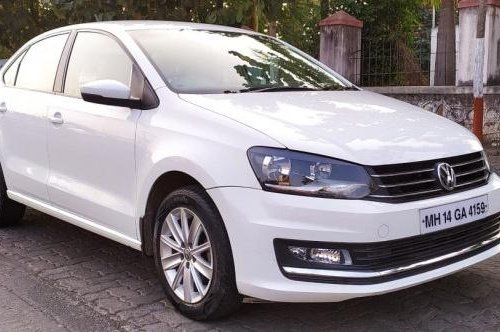 Volkswagen Vento 1.6 Highline 2017 MT For sale in Pune