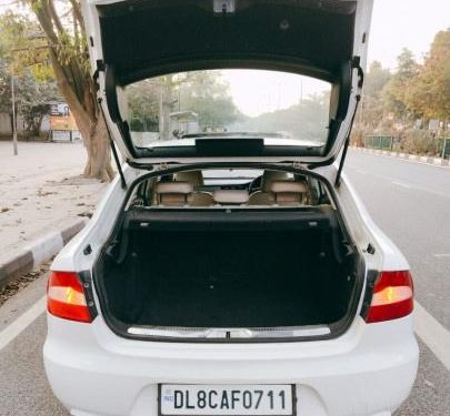 Skoda Superb Elegance 1.8 TSI AT 2014 in New Delhi