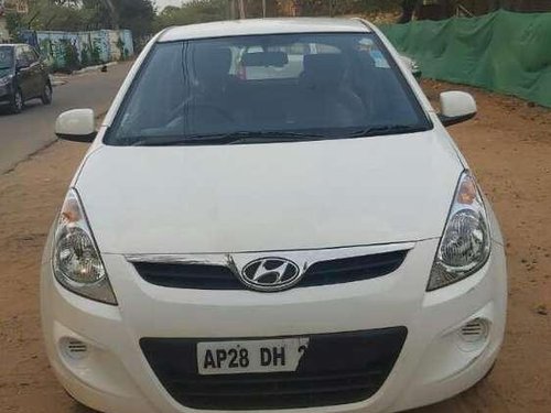 Used 2011 Hyundai i20 Magna 1.2 MT car at low price in Hyderabad