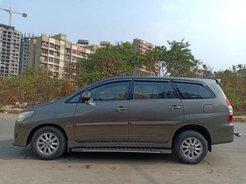 2012 Toyota Innova 2004-2011 MT for sale in Mumbai