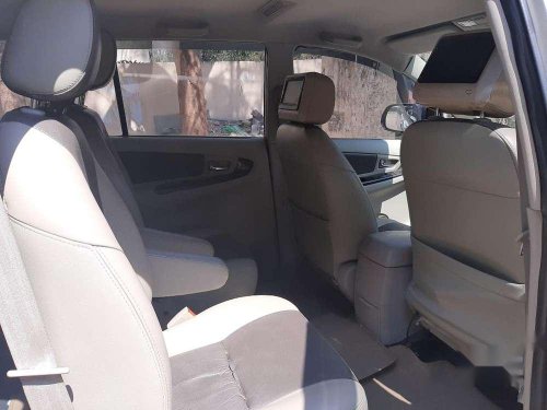 Toyota Innova 2.5 ZX 7 STR BS-IV, 2014, Diesel MT for sale in Hyderabad