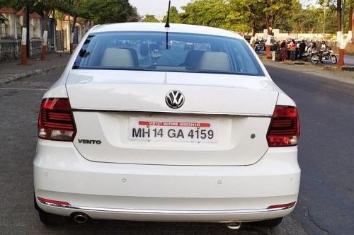 Volkswagen Vento 1.6 Highline 2017 MT For sale in Pune