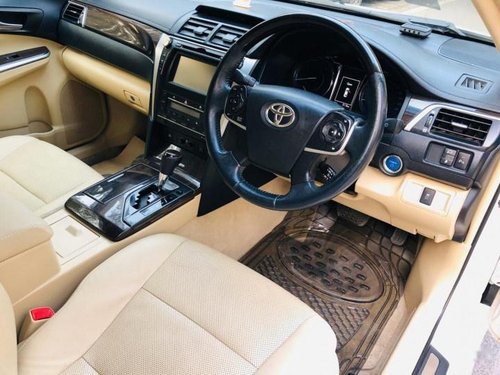 Used 2016 Toyota Camry AT for sale in New Delhi