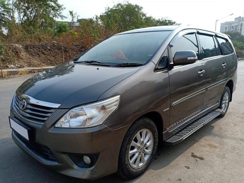 2012 Toyota Innova 2004-2011 MT for sale in Mumbai