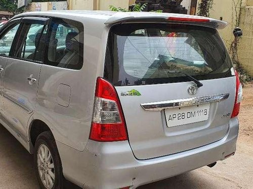 Toyota Innova 2.5 VX 7 STR MT  in Hyderabad