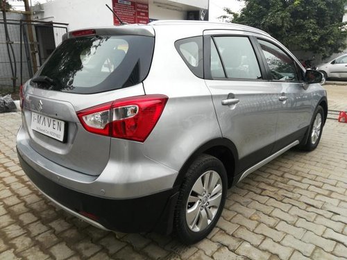 2015 Maruti S-Cross DDiS 200 Alpha MT in Gurgaon