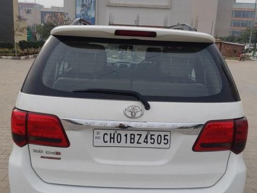 2014 Toyota Fortuner 4x2 AT for sale at low price in Chandigarh