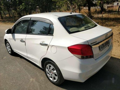 Used 2015 Honda Amaze MT car at low price in Ahmedabad