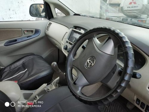 2012 Toyota Innova 2004-2011 MT for sale at low price in Lucknow