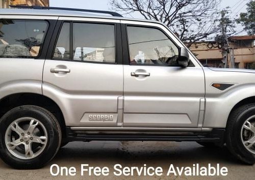 Used 2016 Mahindra Scorpio S10 7 Seater MT for sale in Kolkata