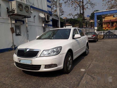 Used Skoda Laura 2012 MT car at low price in Kolkata