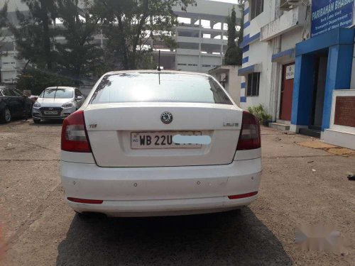 Used Skoda Laura 2012 MT car at low price in Kolkata