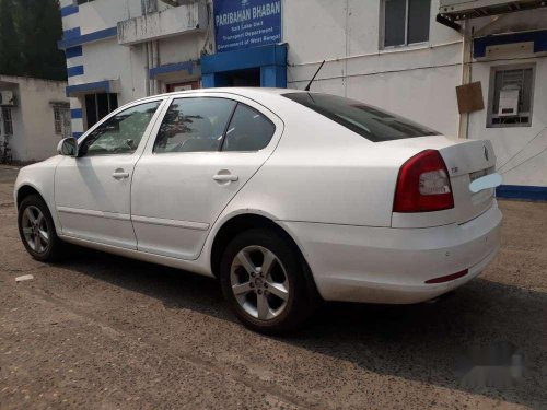 Used Skoda Laura 2012 MT car at low price in Kolkata