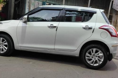 Maruti Suzuki Swift ZXI 2012 MT for sale in Kolkata