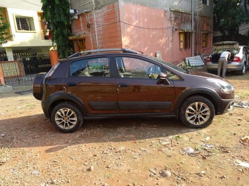 Fiat Avventura MULTIJET Emotion MT 2015 in Kolkata