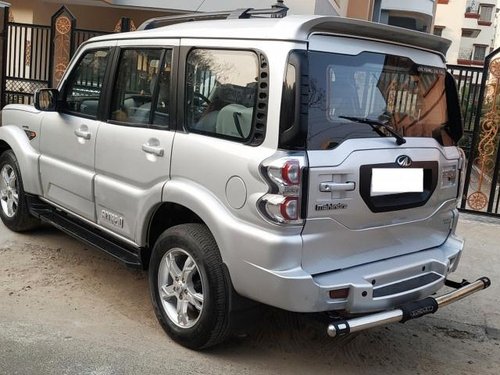 Used 2016 Mahindra Scorpio S10 7 Seater MT for sale in Kolkata