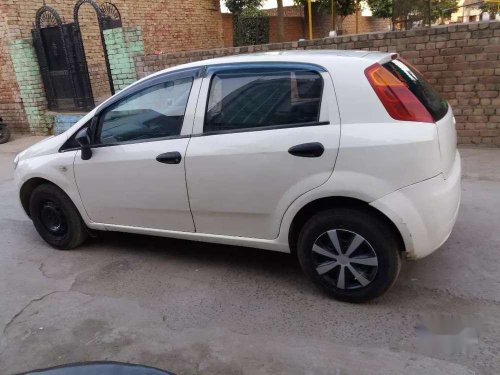 2011 Fiat Punto MT for sale at low price in Hisar