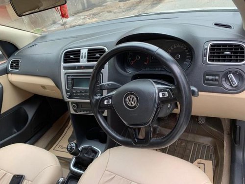 Volkswagen Polo 1.2 MPI Highline 2015 MT for sale in New Delhi