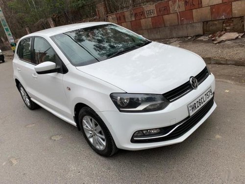 Volkswagen Polo 1.2 MPI Highline 2015 MT for sale in New Delhi