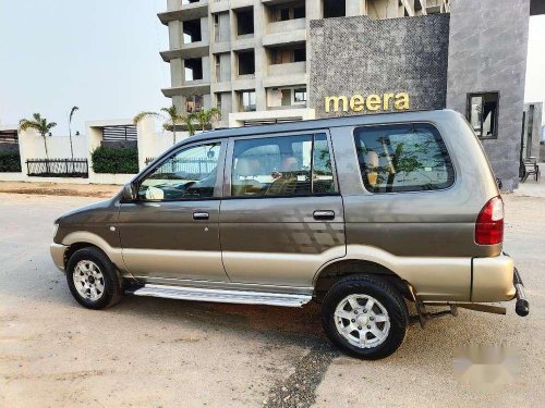 2015 Chevrolet Tavera Neo MT for sale in Surat