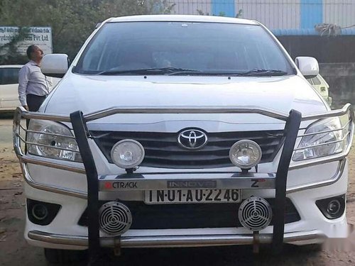 2013 Toyota Innova 2.5 GX 8 STR MT for sale in Chennai