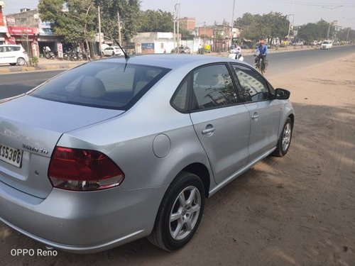 Volkswagen Vento Diesel Highline 2012 MT for sale in Ahmedabad