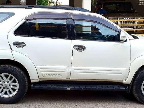 Toyota Fortuner 3.0 4x2 Automatic, 2014, Diesel AT for sale in Chennai