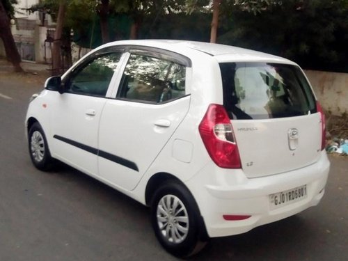 Hyundai i10 Magna 1.1 2013 MT for sale in Ahmedabad