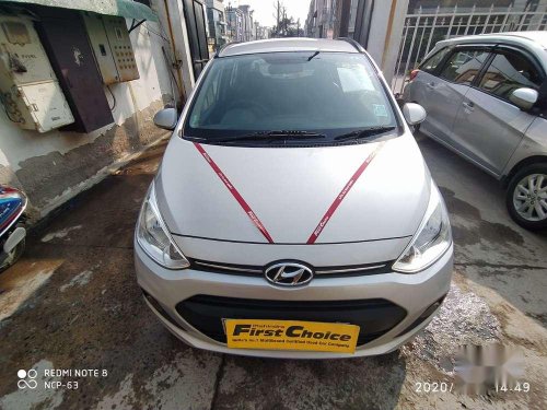 Used Hyundai Grand I10, 2014, Petrol MT for sale in Noida 