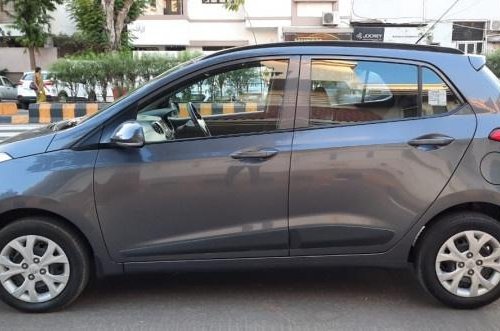 Used 2015 Hyundai i10 Sportz MT car at low price in Ahmedabad