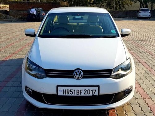 Volkswagen Vento Petrol Highline MT 2015 in New Delhi