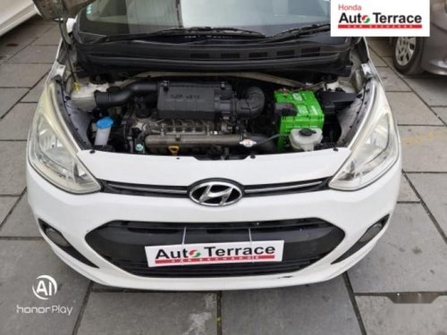 Used 2014 Hyundai i10 Magna MT car at low price in Chennai