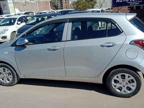 Hyundai i10 Magna 2014 MT for sale in Jaipur