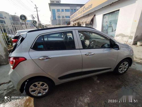 Used Hyundai Grand I10, 2014, Petrol MT for sale in Noida 