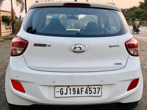 Used 2016 Hyundai i10 Sportz MT for sale in Surat