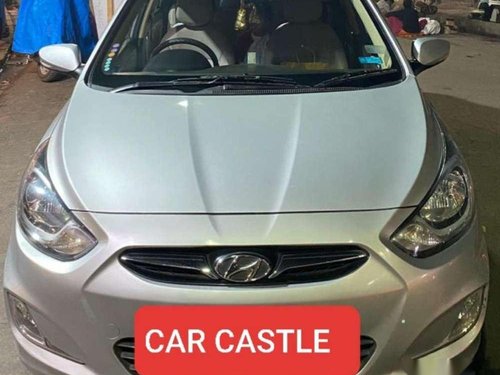 Used 2013 Hyundai Verna 1.6 CRDi SX MT for sale in Kolkata 