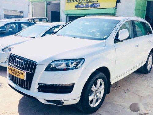 Used 2013 Audi Q7 AT for sale in Chandigarh 