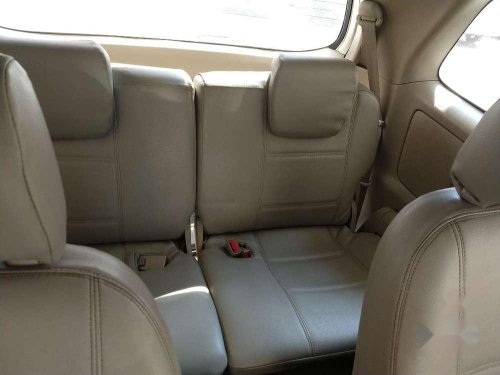 Used Toyota Innova 2.5 E 7 STR, 2007, Diesel MT for sale in Lucknow 