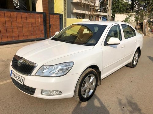 Skoda Laura Elegance 2.0 TDI CR AT 2010 in Bangalore