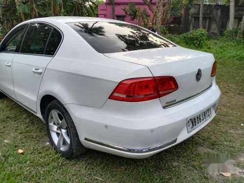 Used Volkswagen Passat 2012 AT for sale in Kolkata 