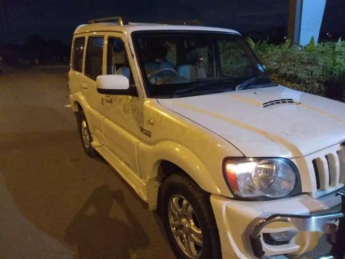 Used 2014 Mahindra Scorpio VLX MT for sale in Kolkata 