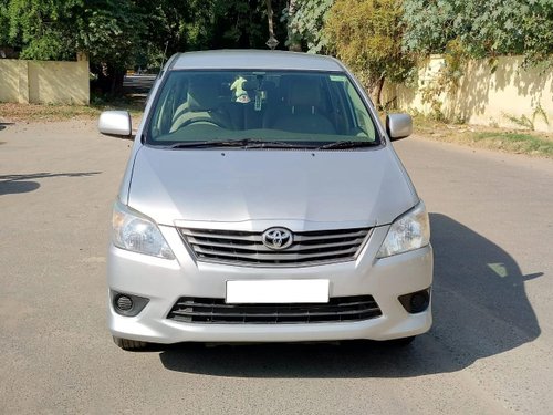 2013 Toyota Innova 2.5 GX 7 STR BSIV Diesel MT in New Delhi